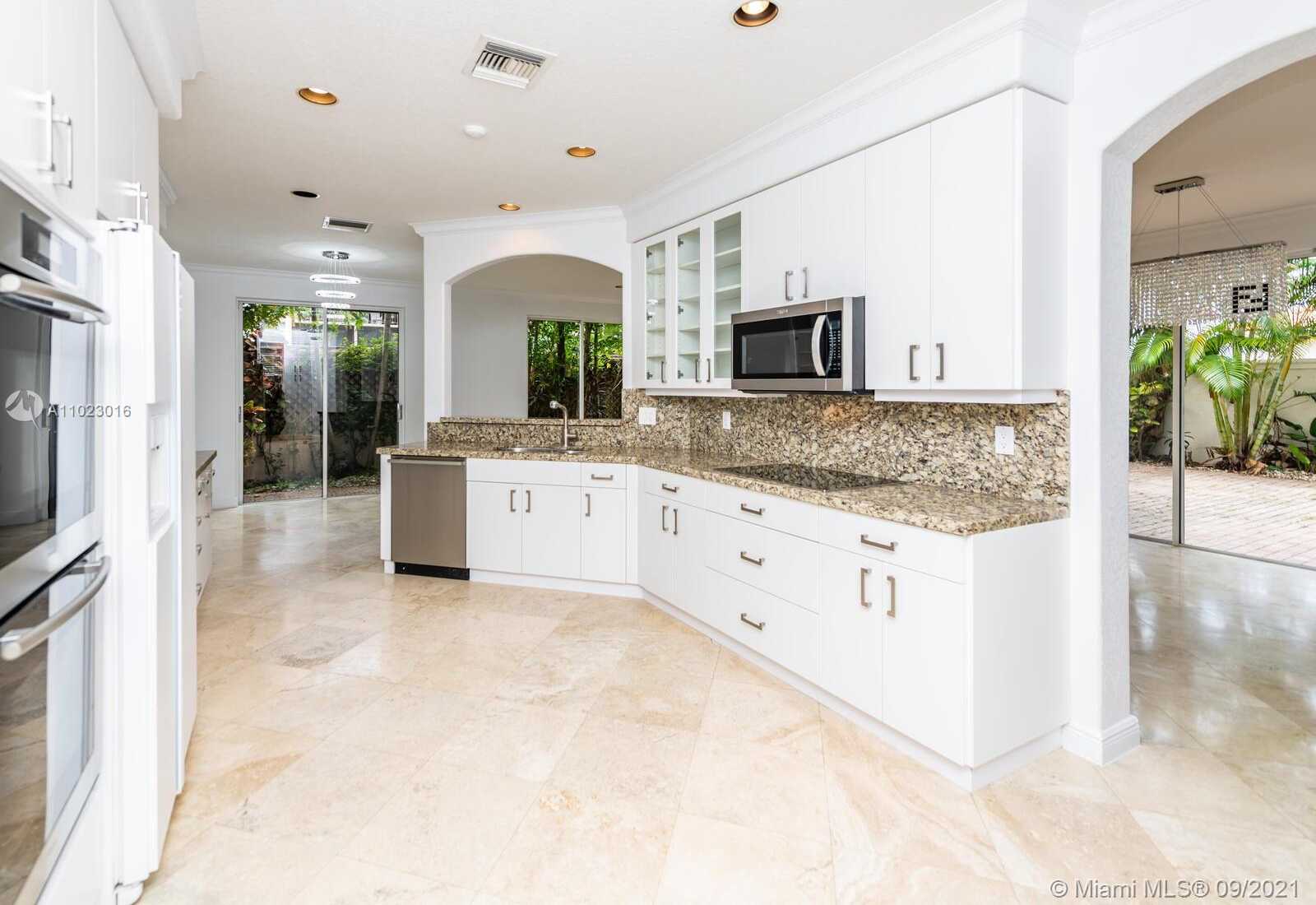 Small Image of 1593 BREAKWATER TER, Hollywood Number 8