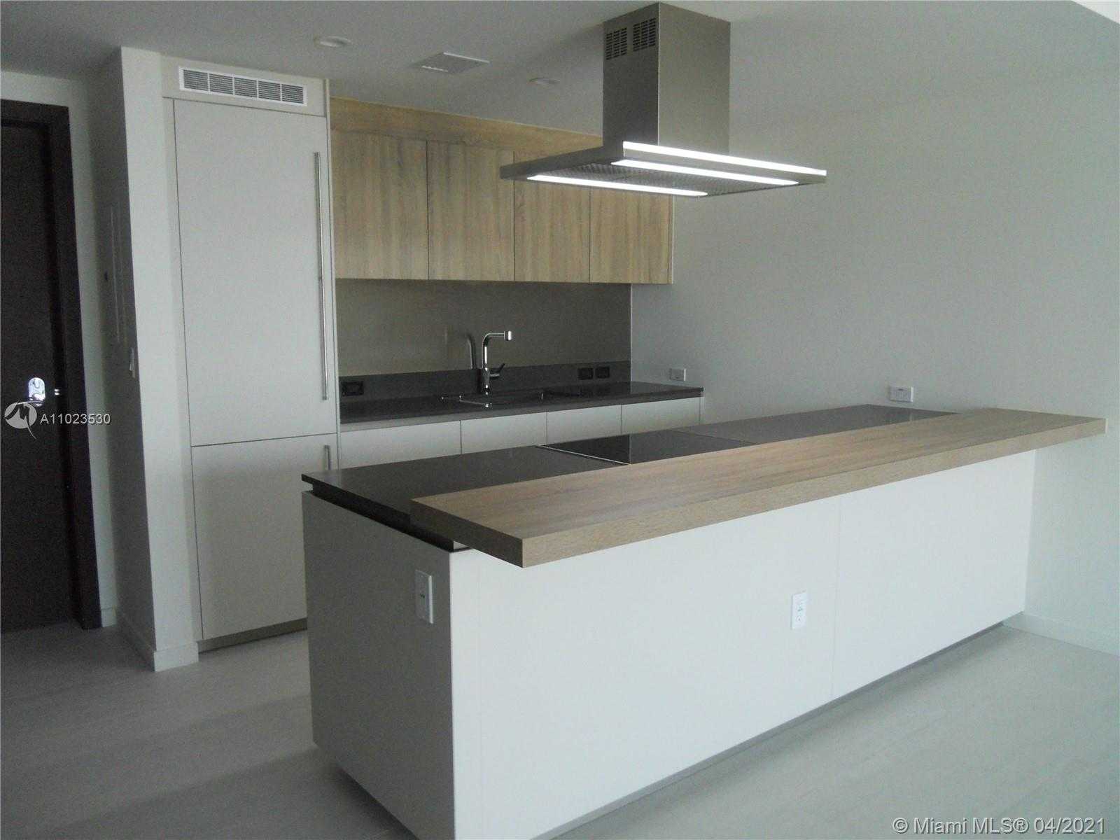 Small Image of 1000 BRICKELL PLZ #2306, Miami Number 13