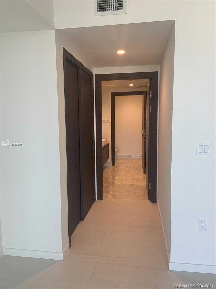 Small Image of 1000 BRICKELL PLZ #2306, Miami Number 19