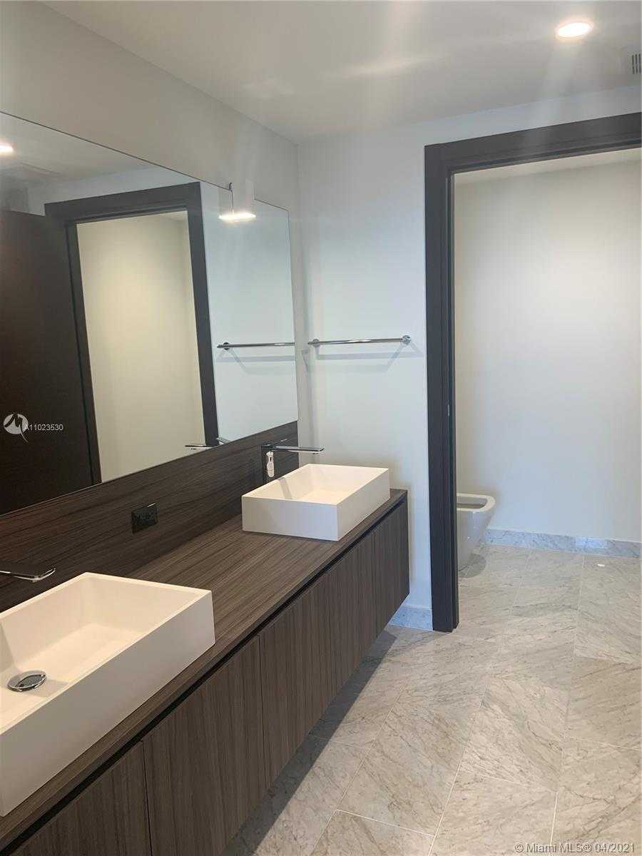 Small Image of 1000 BRICKELL PLZ #2306, Miami Number 20