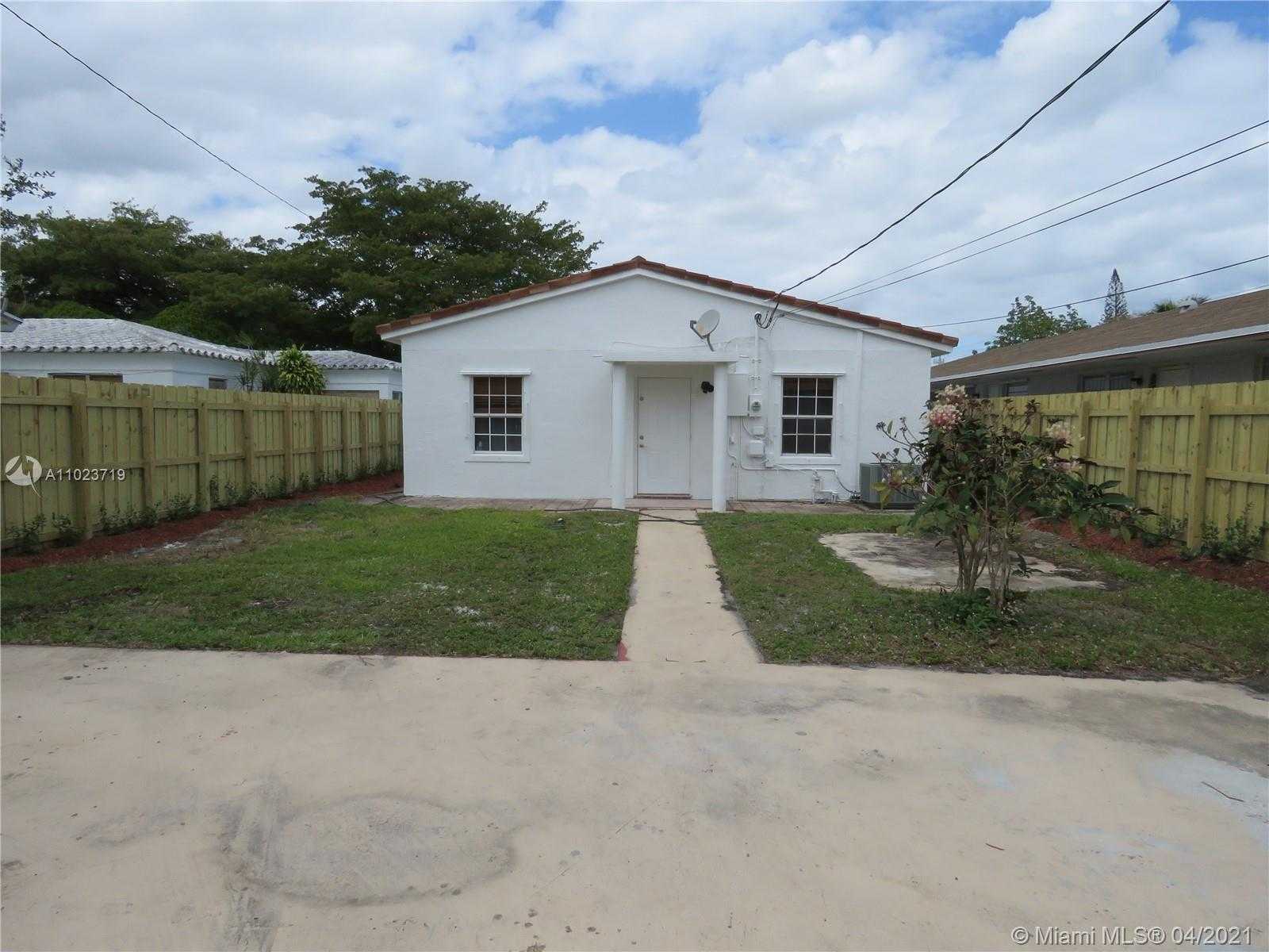 Small Image of 1926 TAYLOR ST, Hollywood Number 16