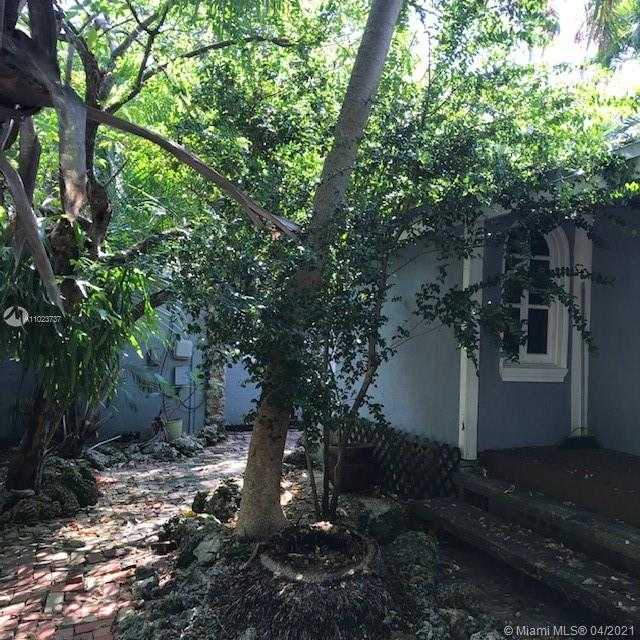 Imagen de Pequeño Objeto