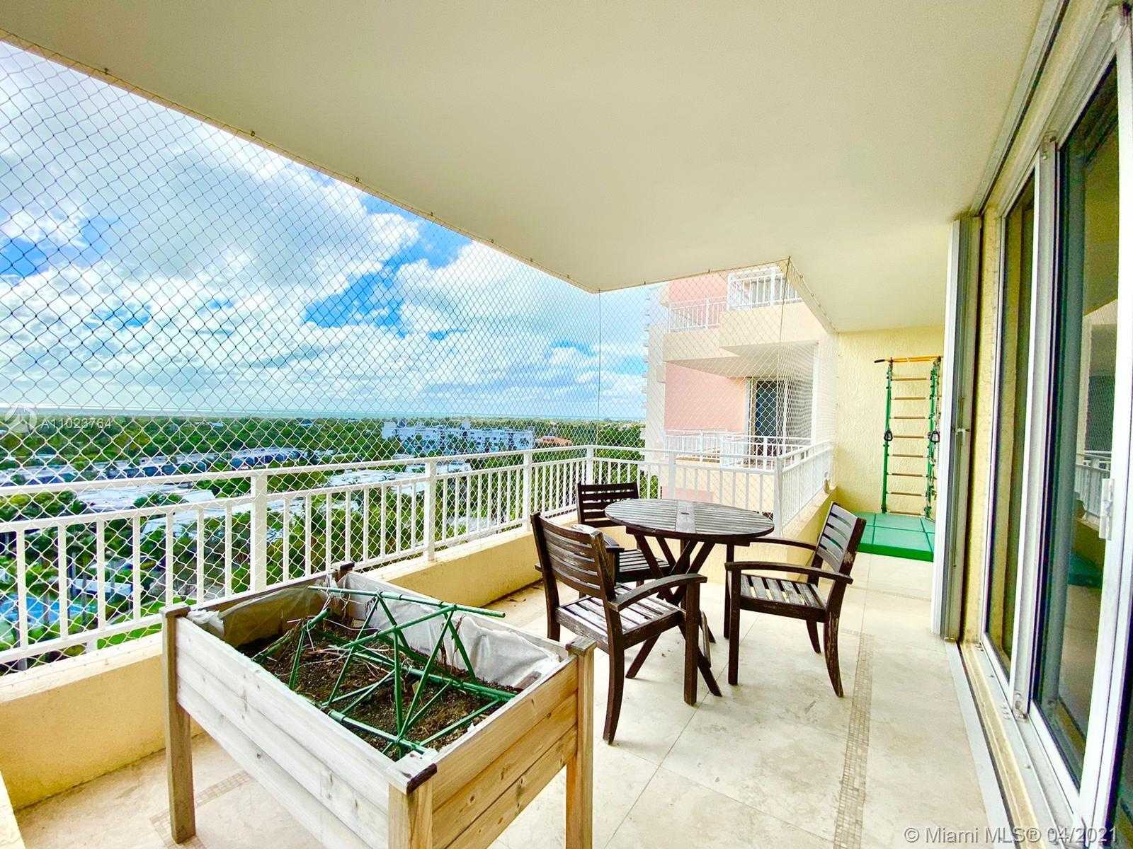 Small Image of 799 CRANDON BLVD #804, Key Biscayne Number 25