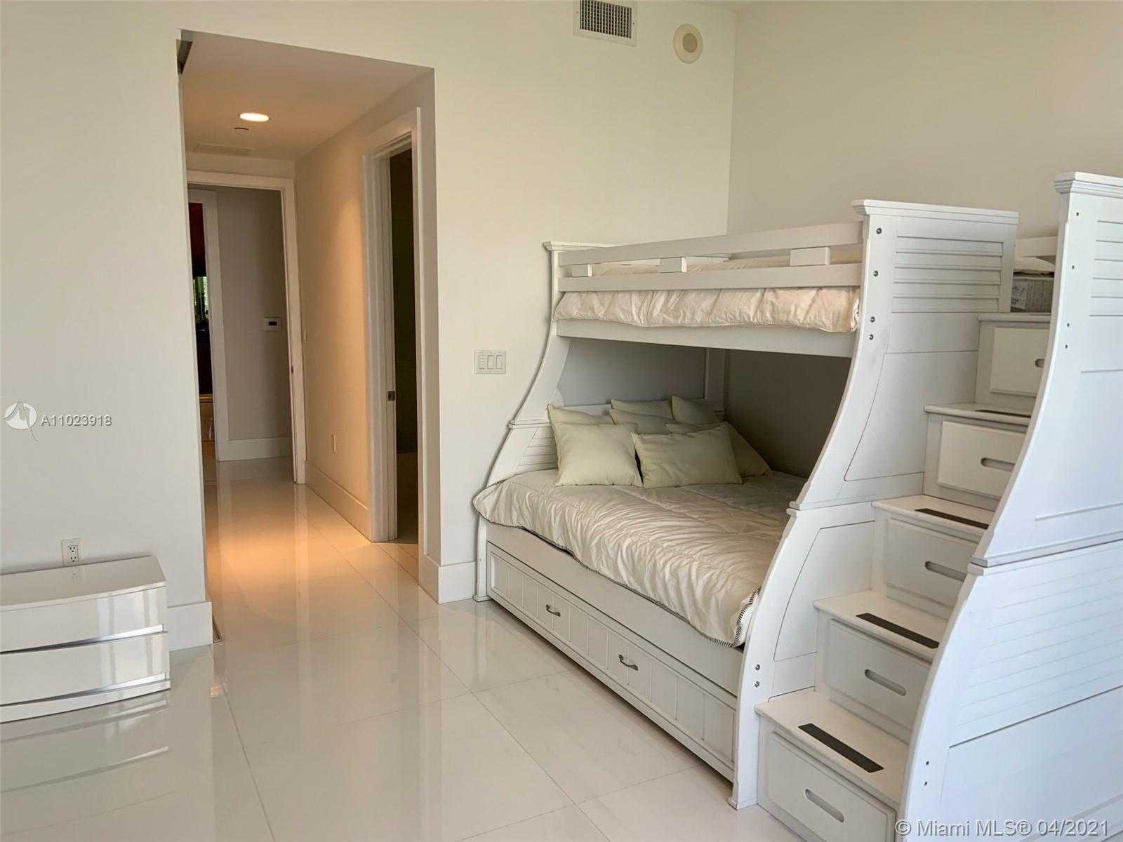 Small Image of 4100 ISLAND BLVD #1204, Aventura Number 13