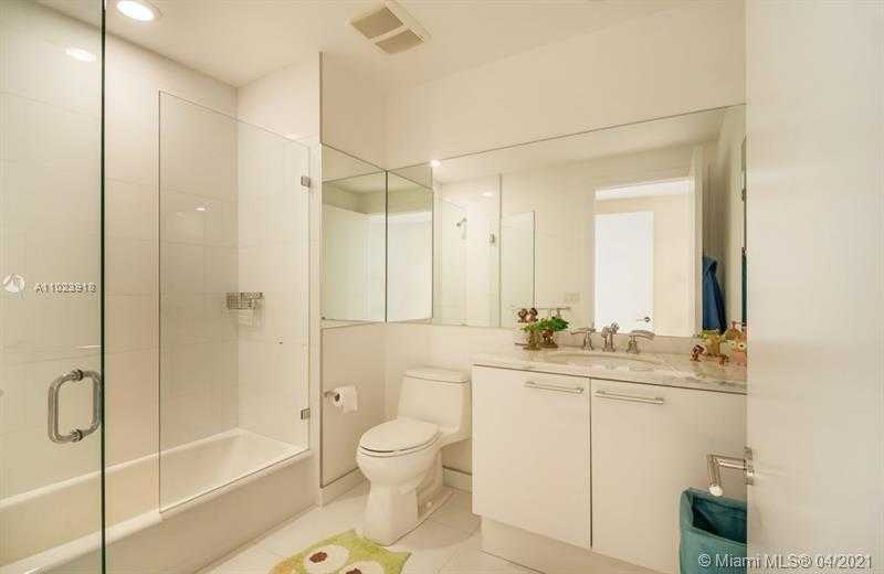 Small Image of 4100 ISLAND BLVD #1204, Aventura Number 14