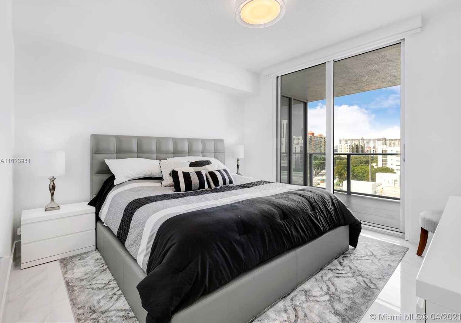 Small Image of 300 SUNNY ISLES BLVD #4-703, Sunny Isles Beach Number 13