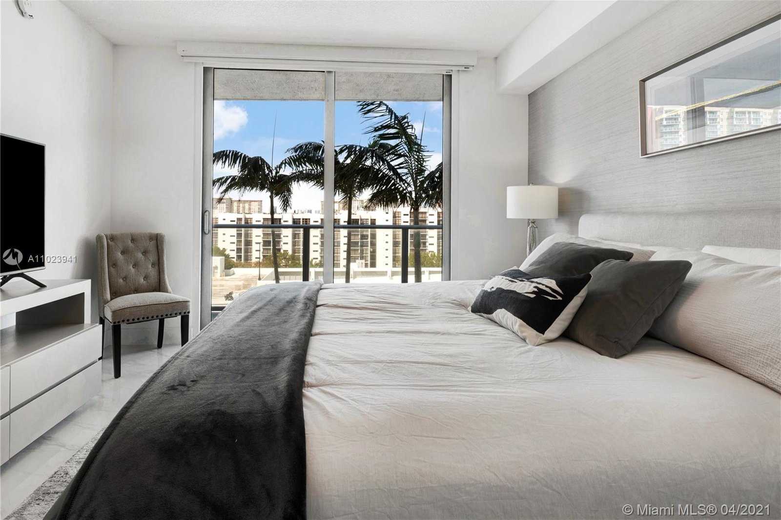 Small Image of 300 SUNNY ISLES BLVD #4-703, Sunny Isles Beach Number 15