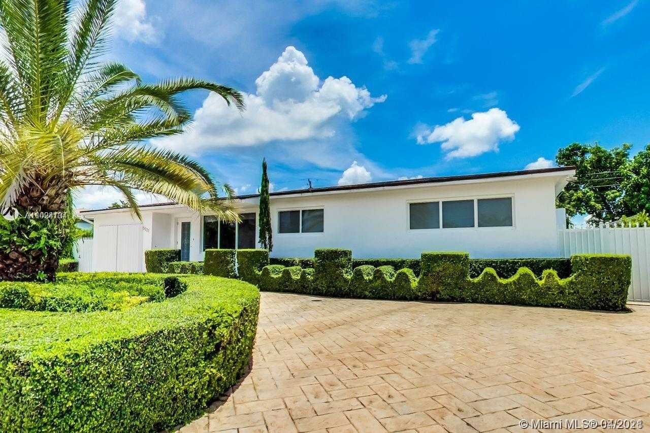 Small Image of 5321 SOUTH WEST 89TH CT, Miami Number 21