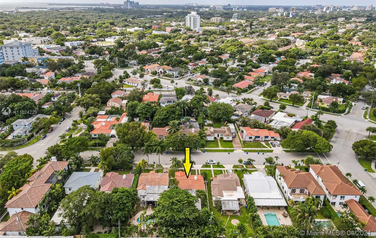 Small Image of 435 SOUTH WEST 30TH RD, Miami Number 22