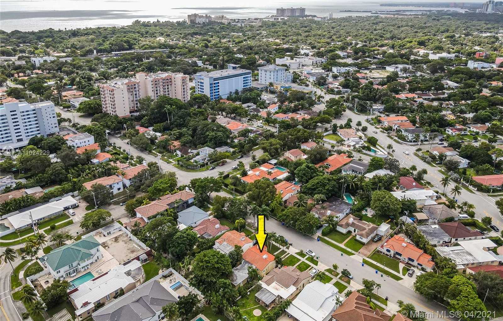 Small Image of 435 SOUTH WEST 30TH RD, Miami Number 23