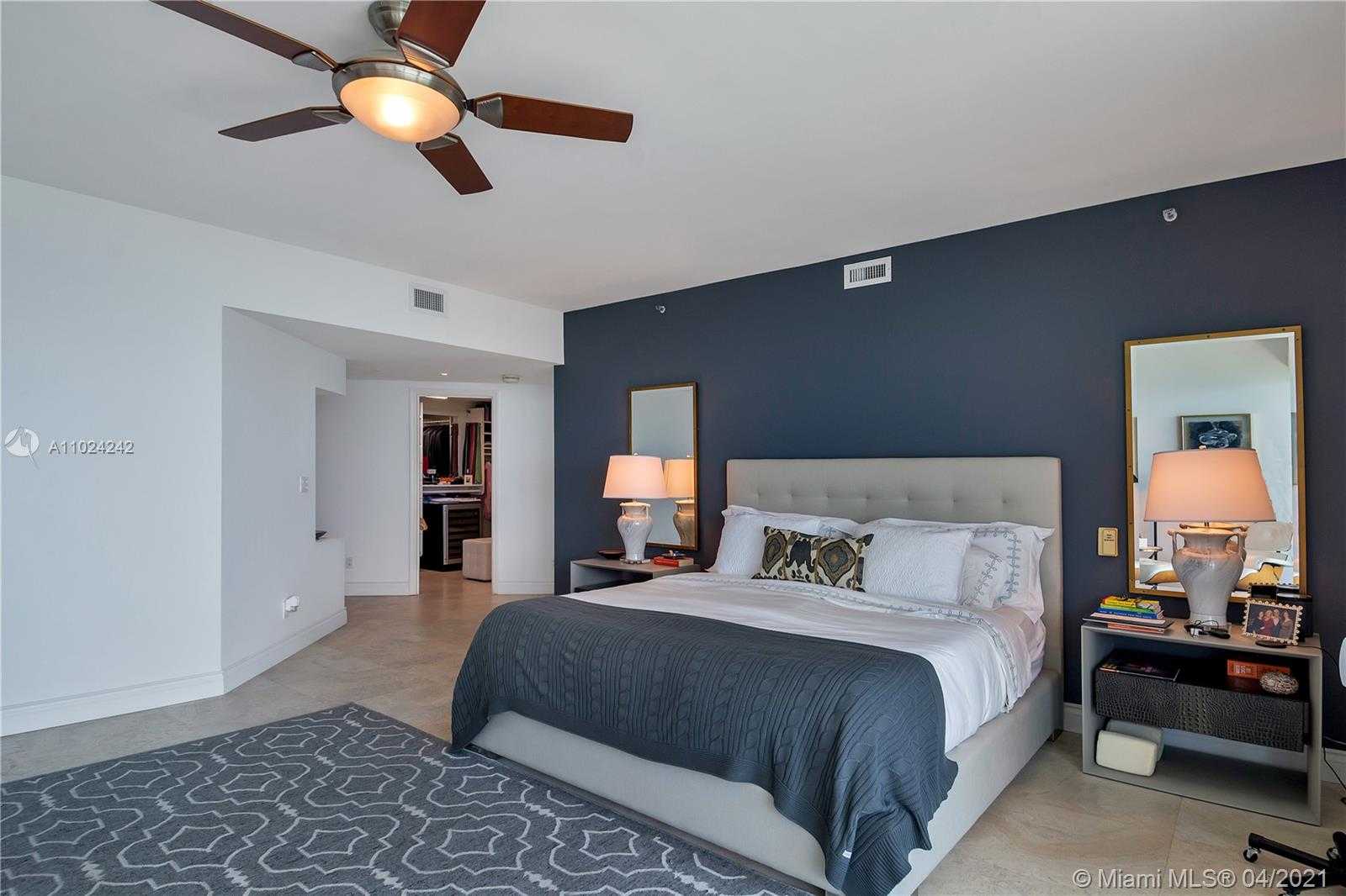 Small Image of 1643 BRICKELL AVE #3605, Miami Number 13
