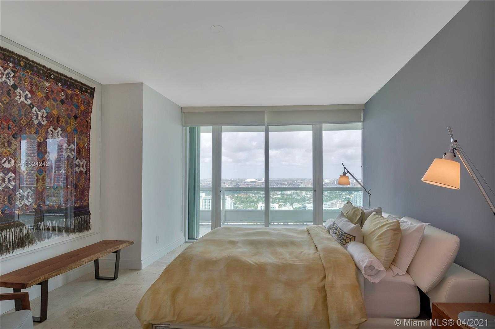 Small Image of 1643 BRICKELL AVE #3605, Miami Number 19