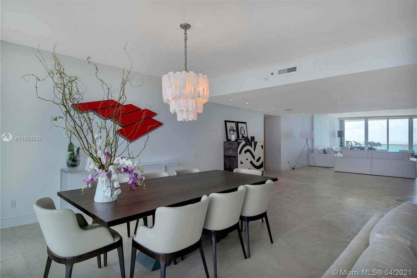 Small Image of 1643 BRICKELL AVE #3605, Miami Number 6
