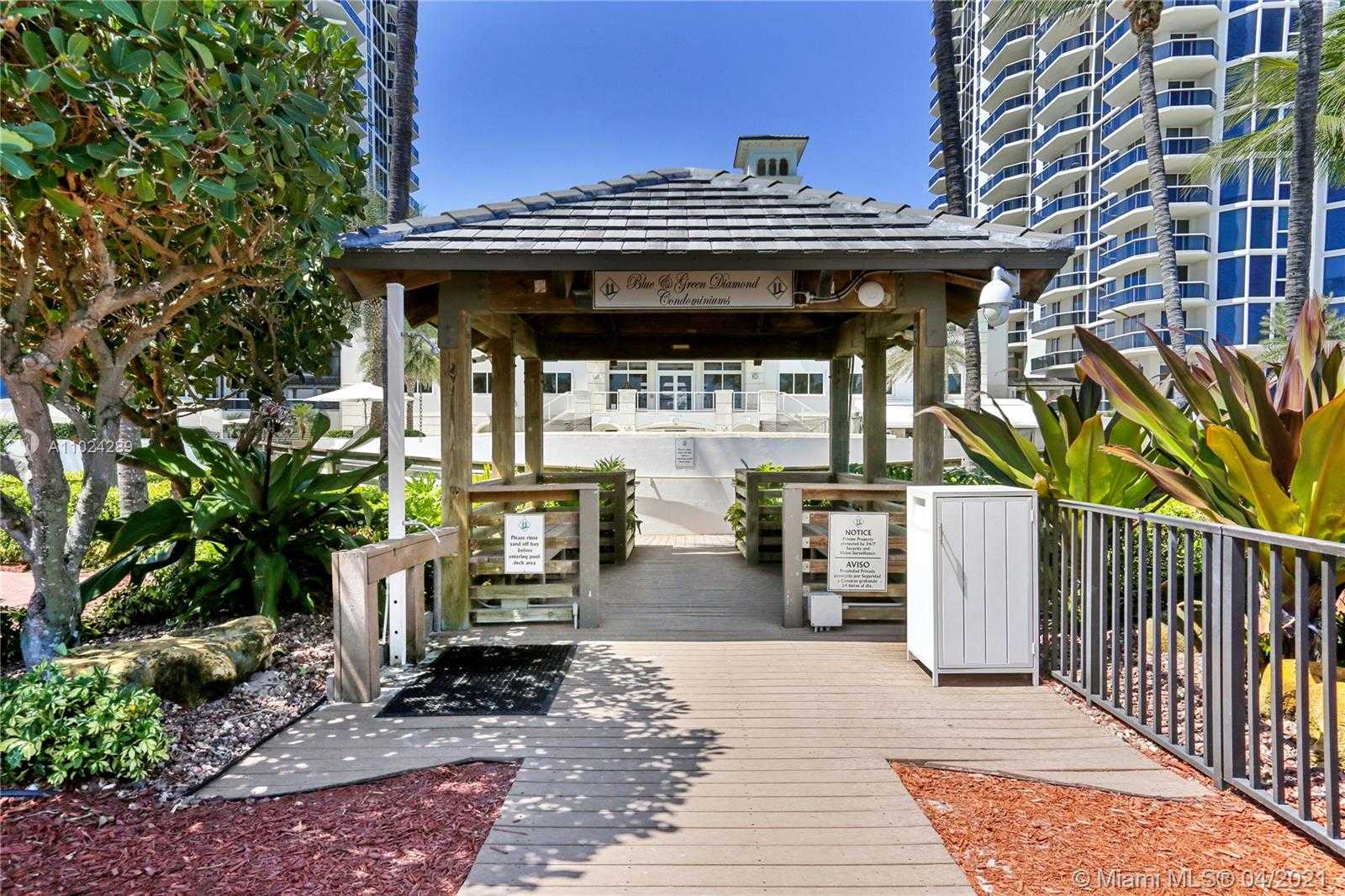 Small Image of 4779 COLLINS AVE #2607, Miami Beach Number 7