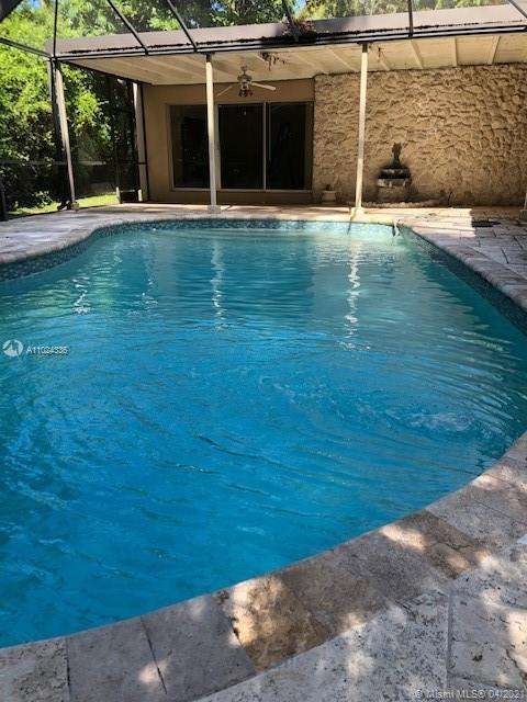 Small Image of 25 SAMANA DR, Coconut Grove Number 4