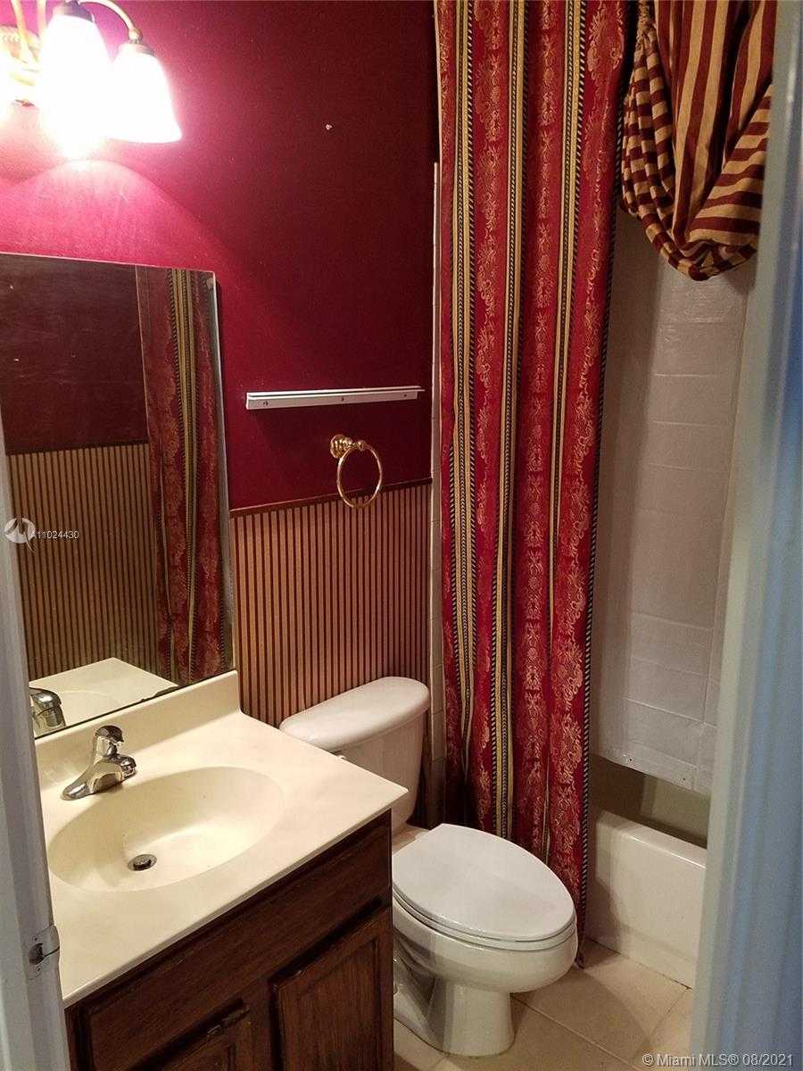 Small Image of 21417 NORTH WEST 13TH CT #509, Miami Gardens Number 18