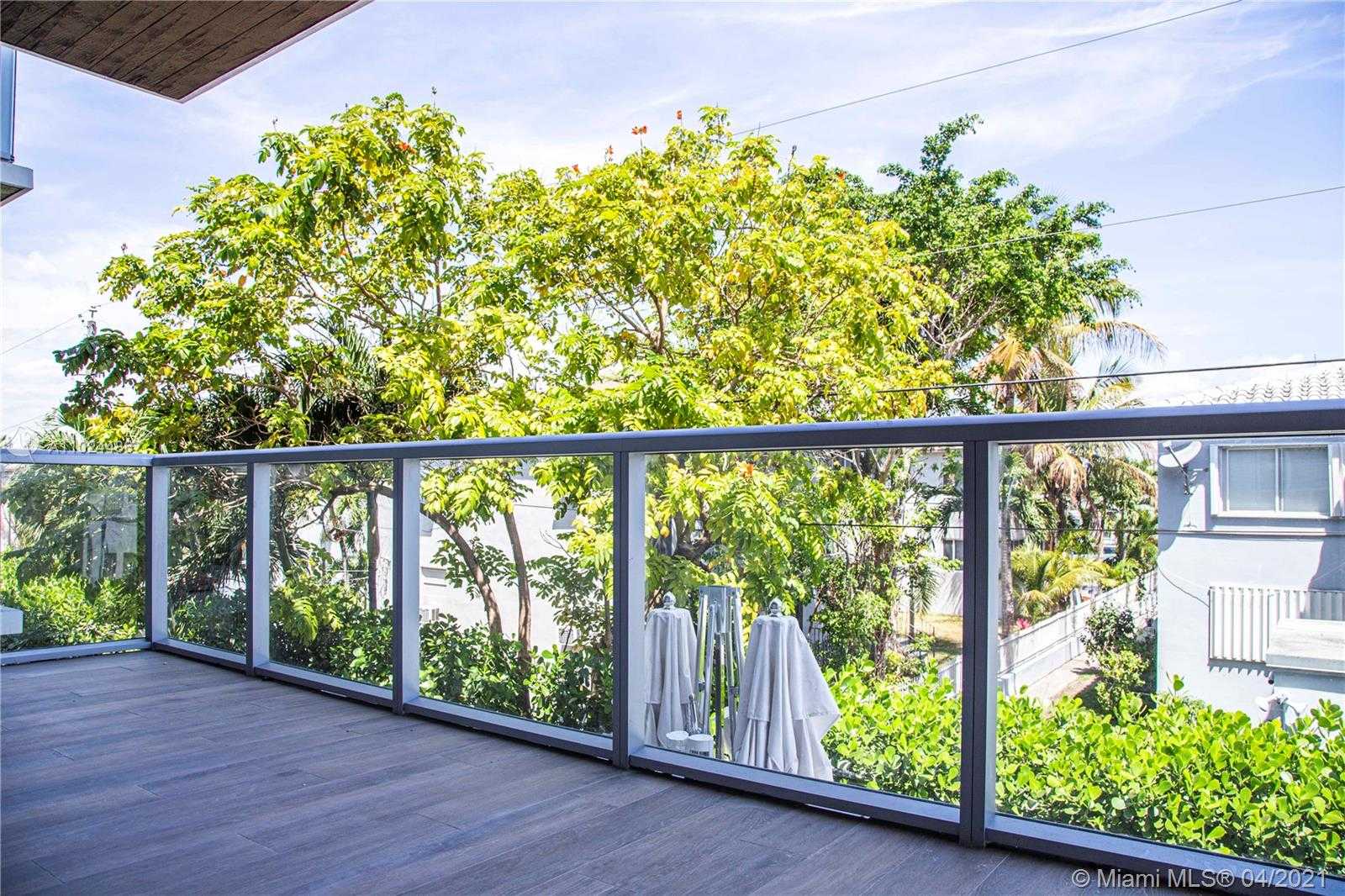Small Image of 529 SOUTH WEST 11TH ST #203, Miami Number 2