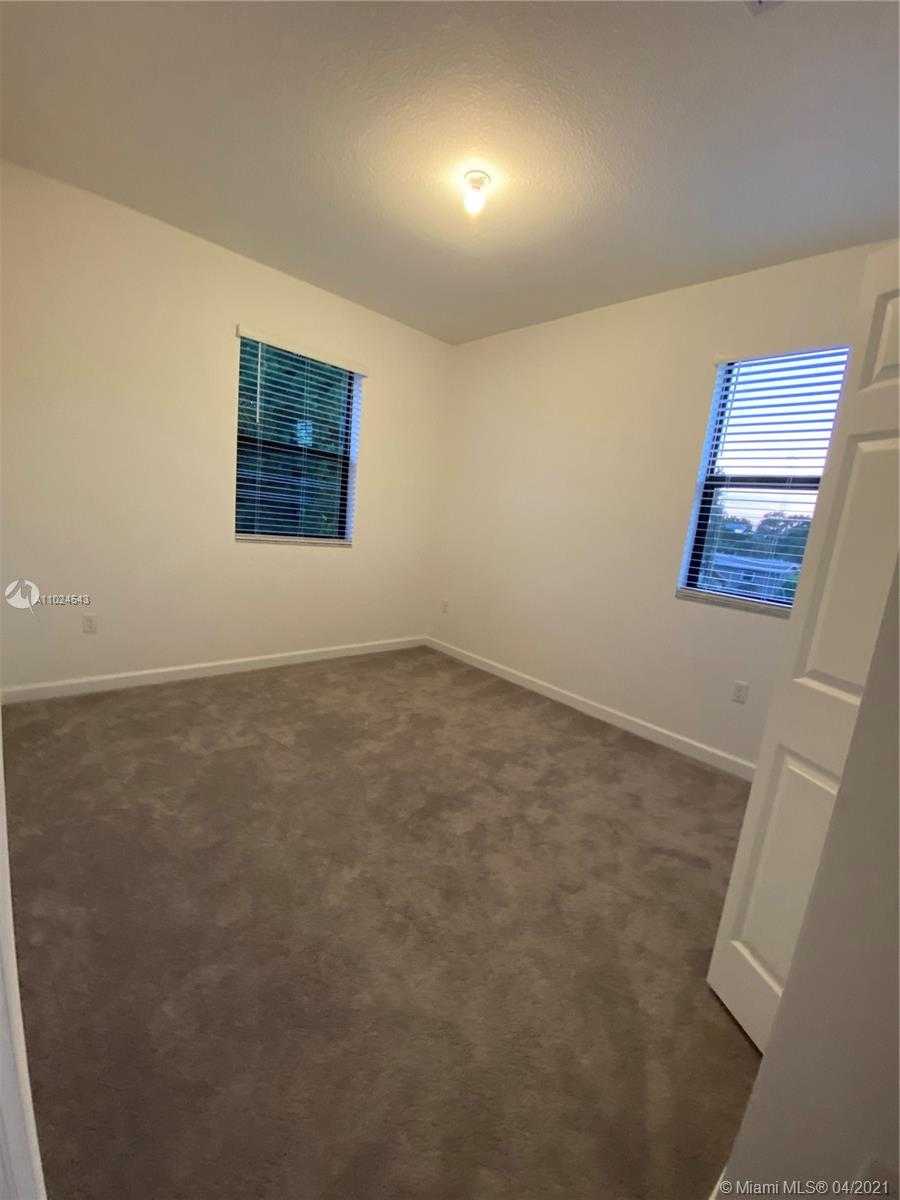 Small Image of 1644 SOUTH WEST 29TH ST #1644, Fort Lauderdale Number 18
