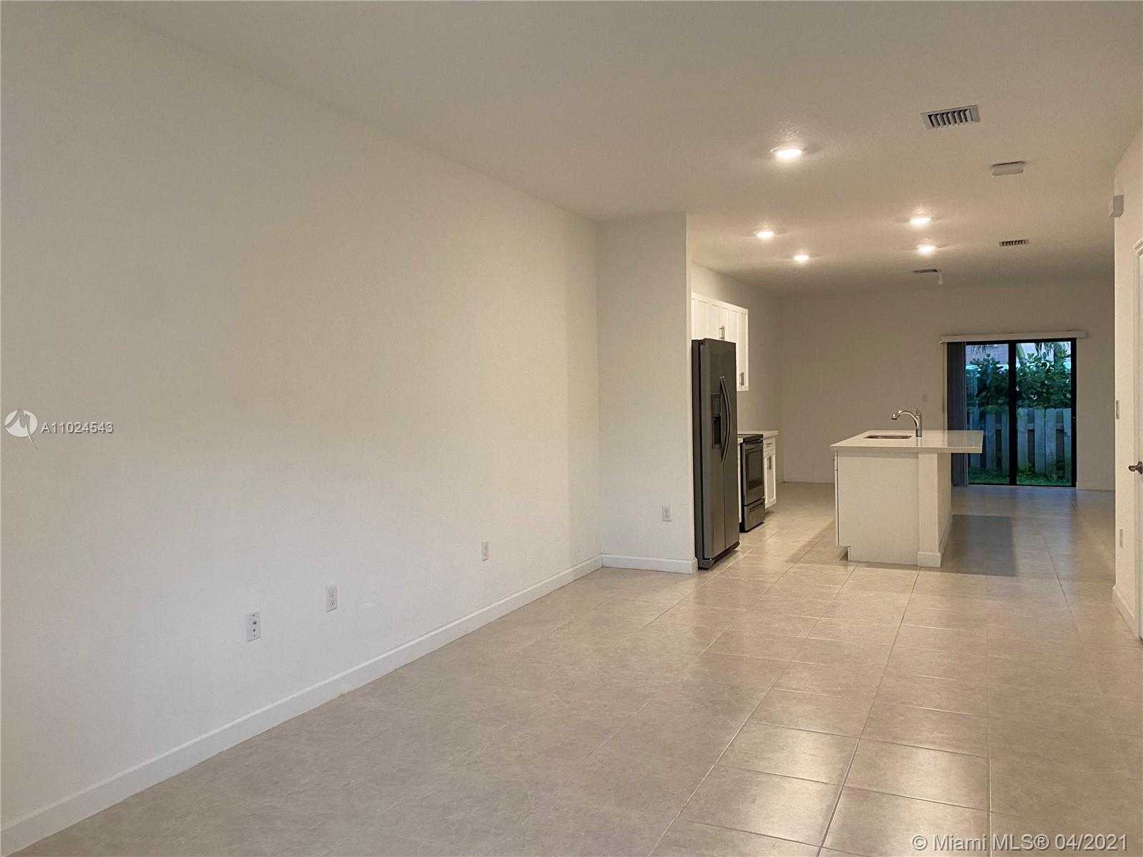 Small Image of 1644 SOUTH WEST 29TH ST #1644, Fort Lauderdale Number 5