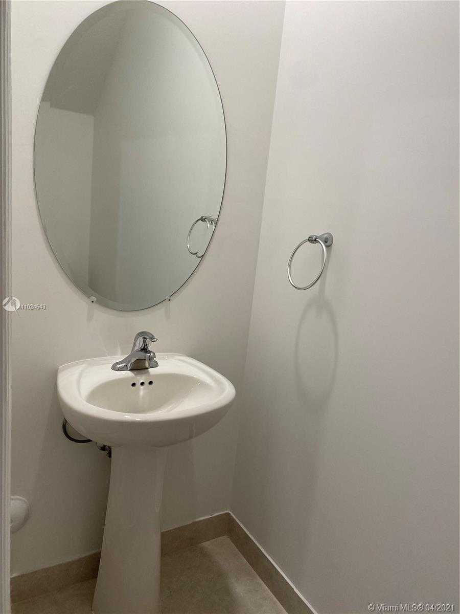Small Image of 1644 SOUTH WEST 29TH ST #1644, Fort Lauderdale Number 9