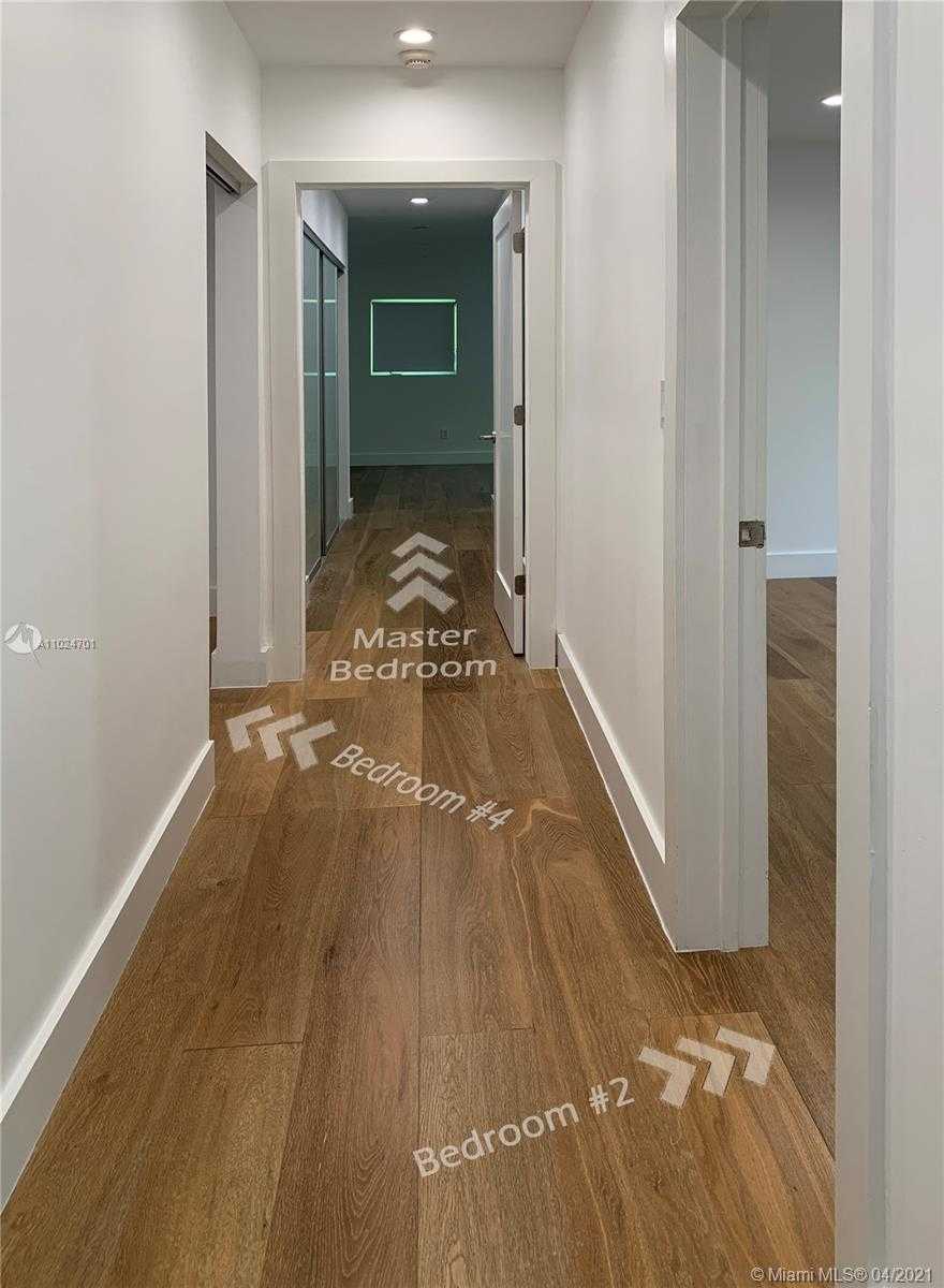 Small Image of 6675 RIVIERA DR, Coral Gables Number 22
