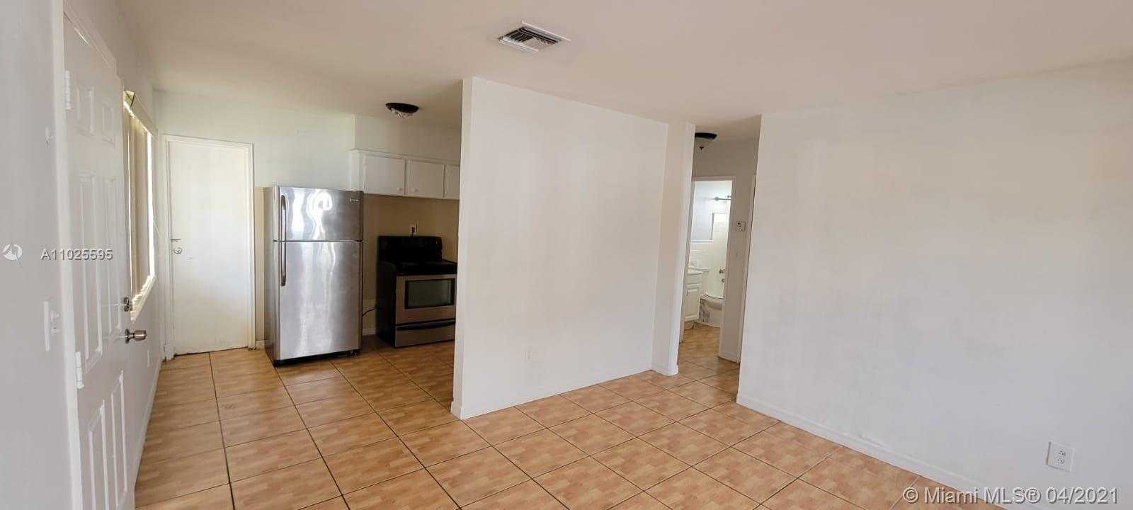 Small Image of 16041 NORTH EAST 19TH CT #1, North Miami Beach Number 6