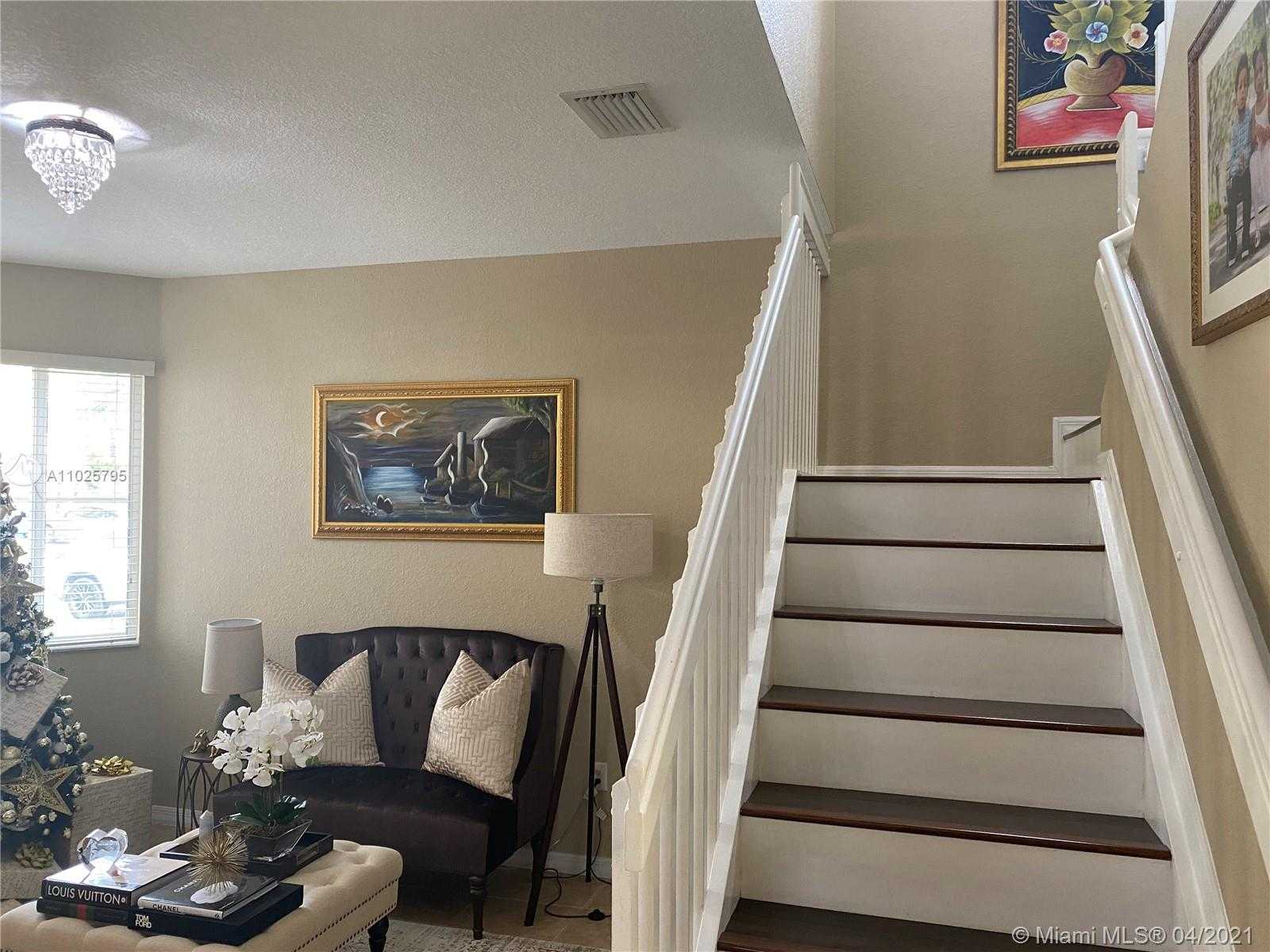 Small Image of 9054 SOUTH WEST 17TH CT, Miramar Number 11