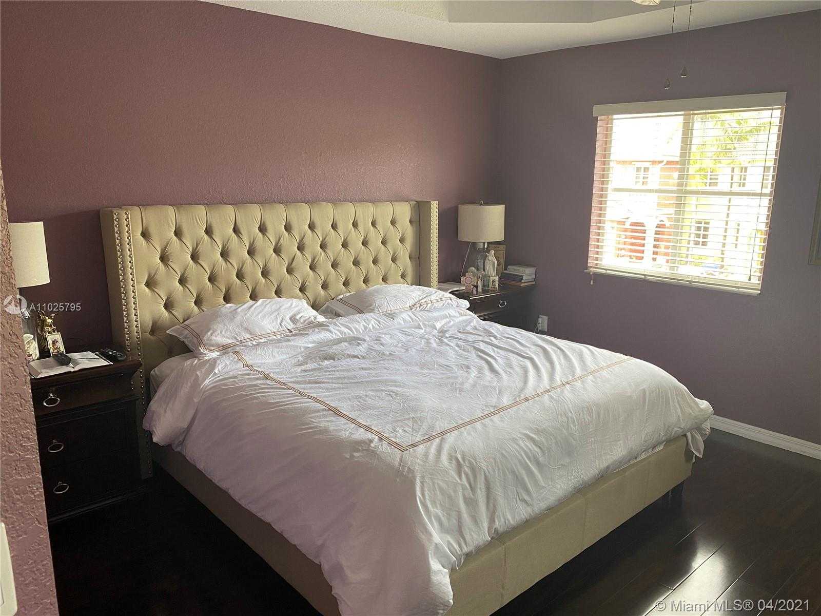 Small Image of 9054 SOUTH WEST 17TH CT, Miramar Number 14