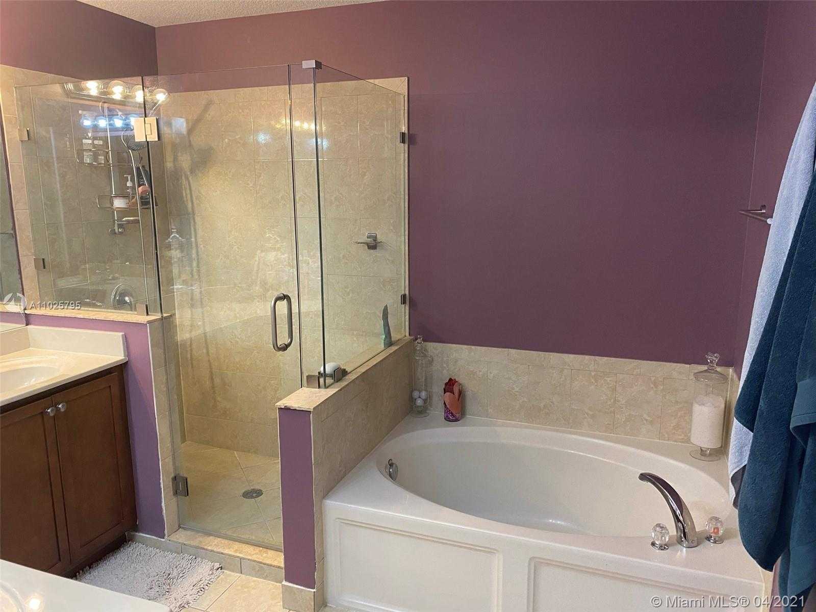 Small Image of 9054 SOUTH WEST 17TH CT, Miramar Number 17