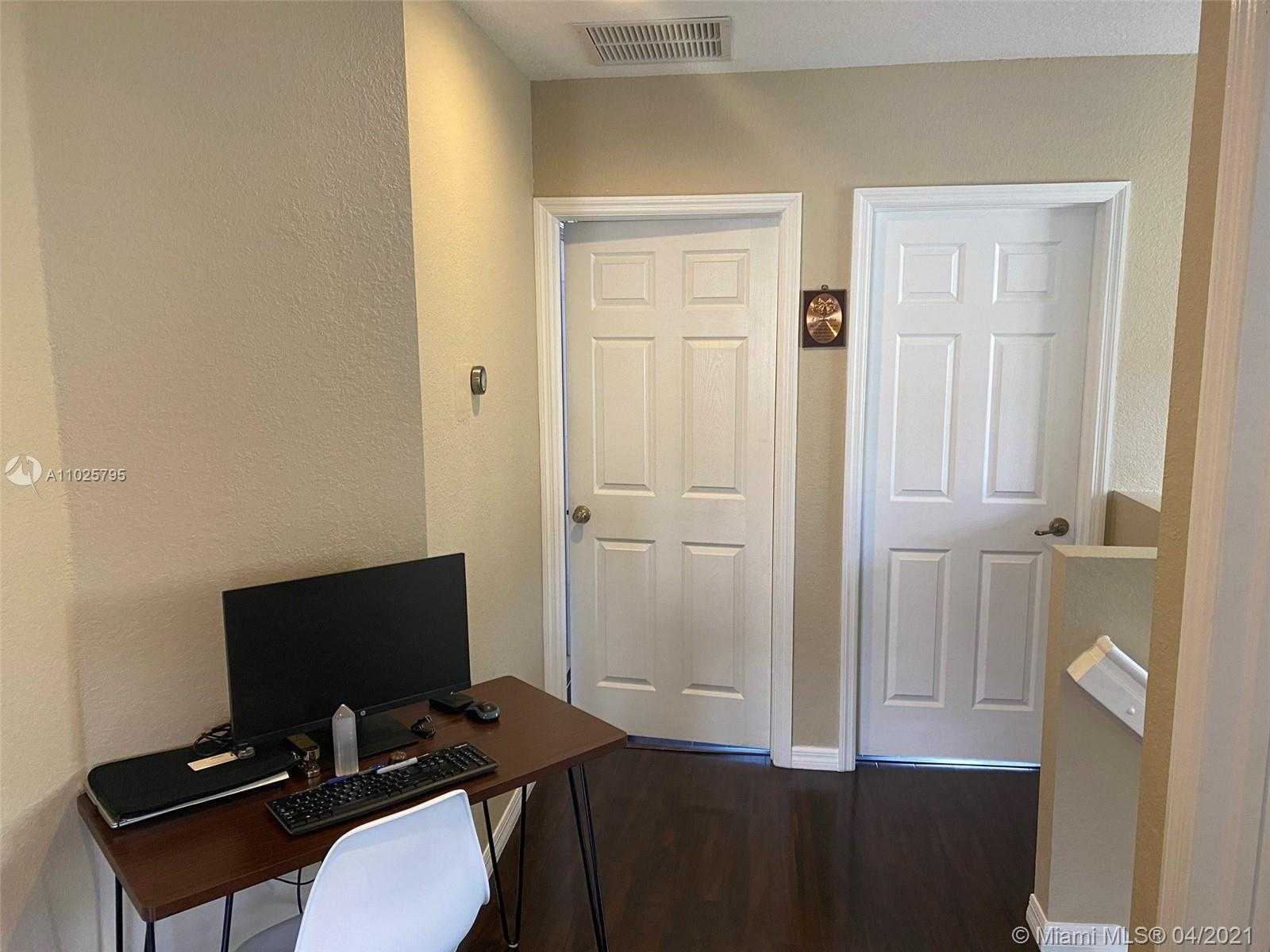 Small Image of 9054 SOUTH WEST 17TH CT, Miramar Number 33