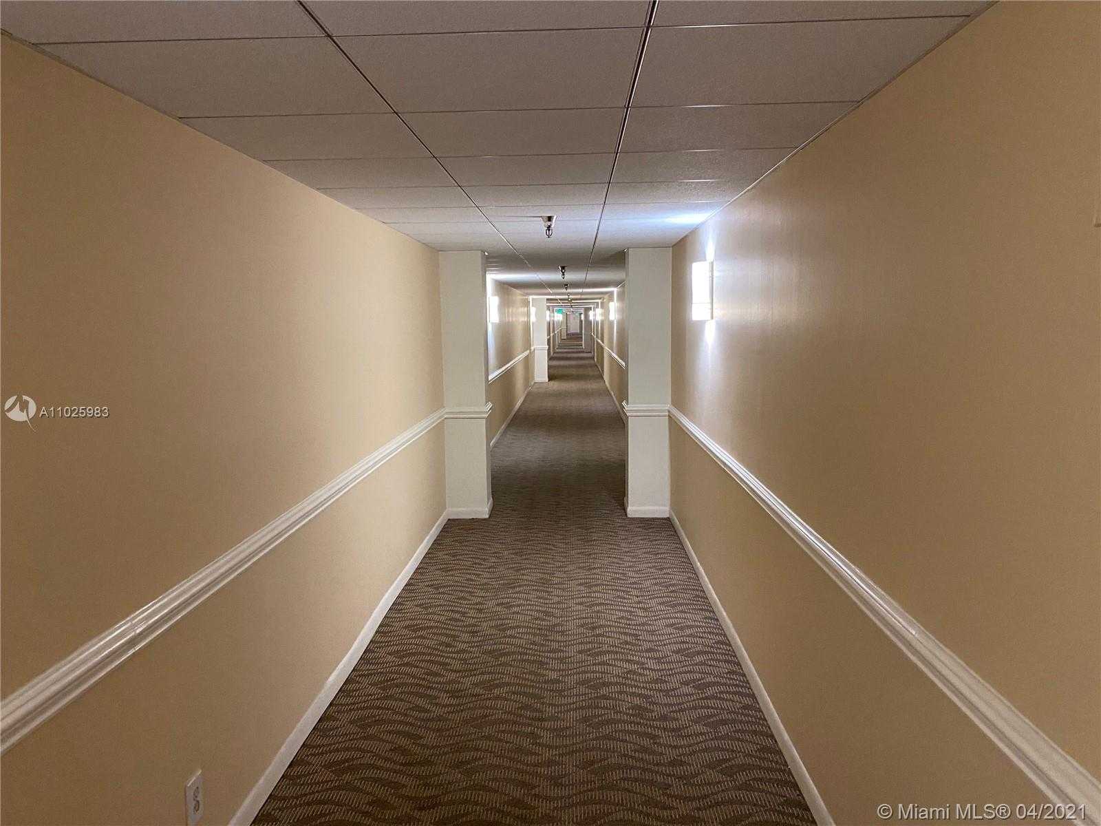 Small Image of 290 174TH ST #1910, Sunny Isles Beach Number 12