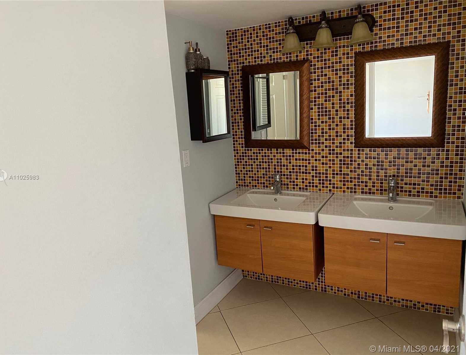 Small Image of 290 174TH ST #1910, Sunny Isles Beach Number 7