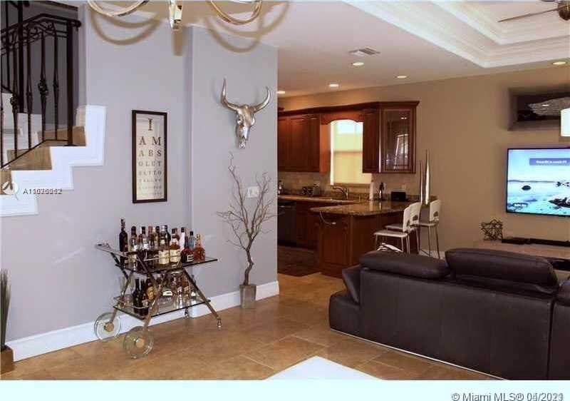 Small Image of 5820 SOUTH WEST 34 ST, Miami Number 12