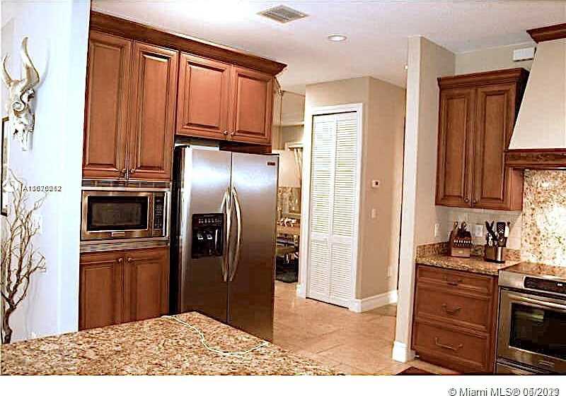 Small Image of 5820 SOUTH WEST 34 ST, Miami Number 17