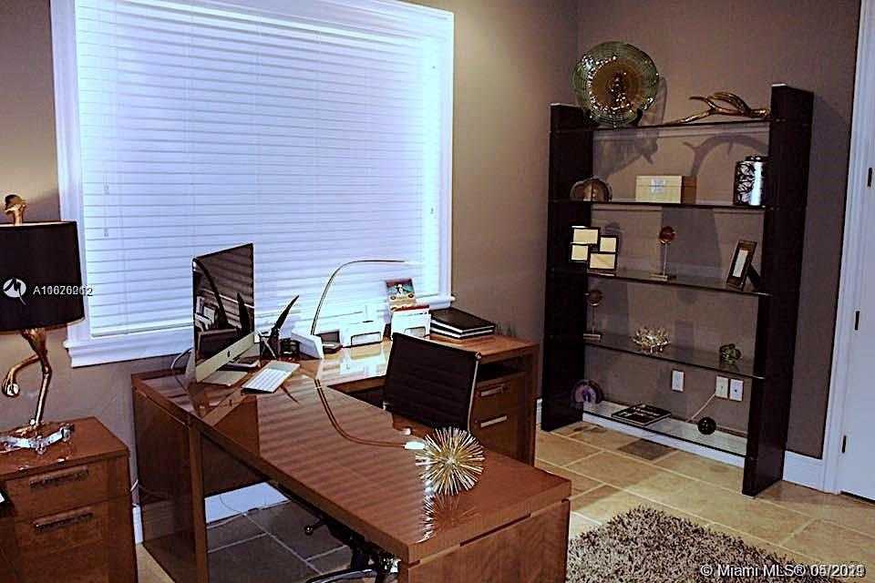 Small Image of 5820 SOUTH WEST 34 ST, Miami Number 30