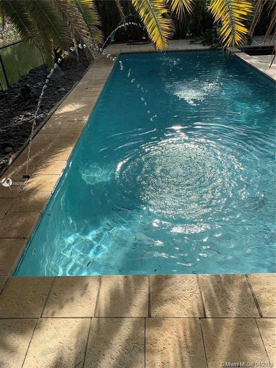 Small Image of 5820 SOUTH WEST 34 ST, Miami Number 47