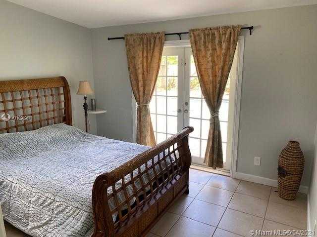 Small Image of 141 SOUTH EAST 25TH AVE, Boynton Beach Number 4