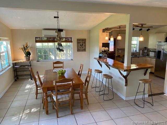 Small Image of 141 SOUTH EAST 25TH AVE, Boynton Beach Number 9