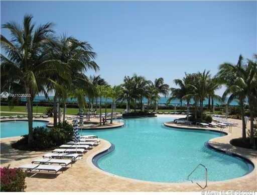 Small Image of 100 South Pointe Dr, Miami Beach, FL 33139, USA Number 14