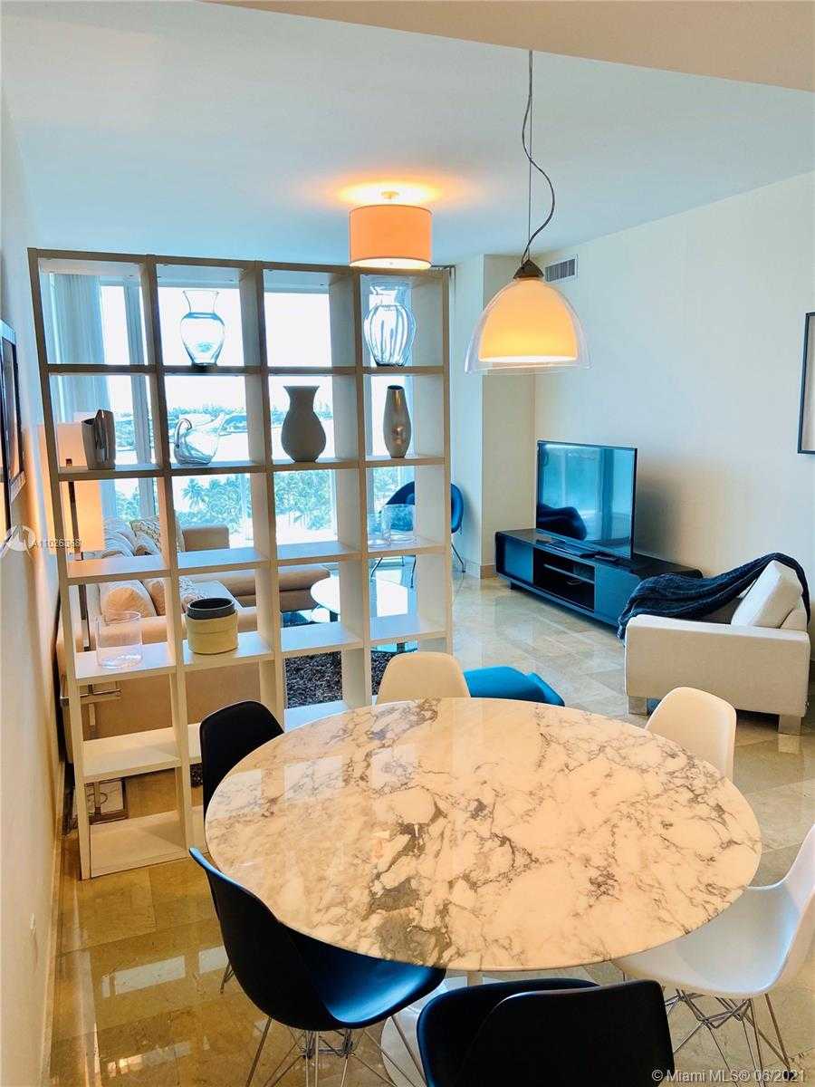 Small Image of 100 South Pointe Dr, Miami Beach, FL 33139, USA Number 4