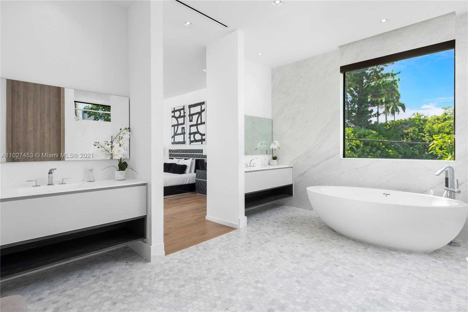 Small Image of 2140 SOUTH MIAMI AVE, Miami Number 26