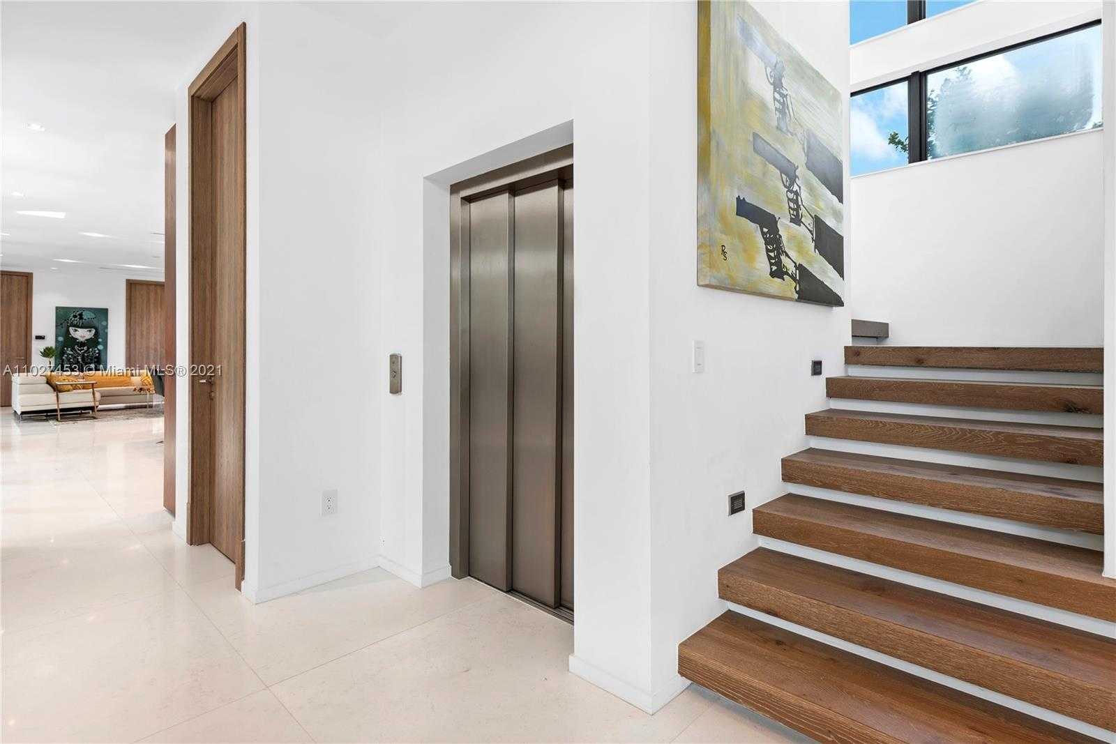 Small Image of 2140 SOUTH MIAMI AVE, Miami Number 28