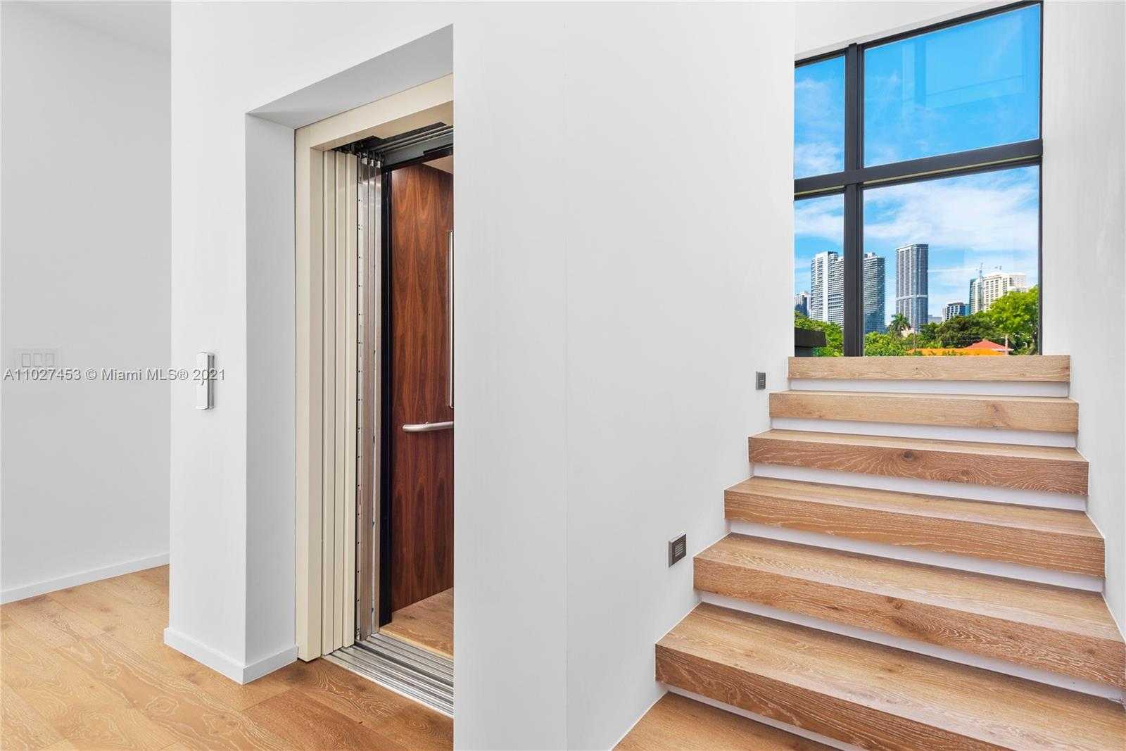 Small Image of 2140 SOUTH MIAMI AVE, Miami Number 32