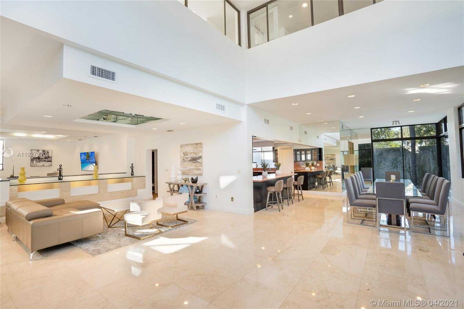 Small Image of 20251 NORTH EAST 25TH AVE, Miami Number 10