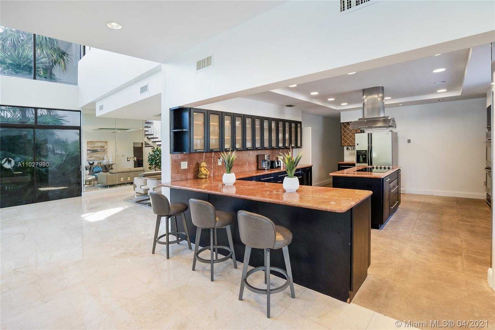 Small Image of 20251 NORTH EAST 25TH AVE, Miami Number 12