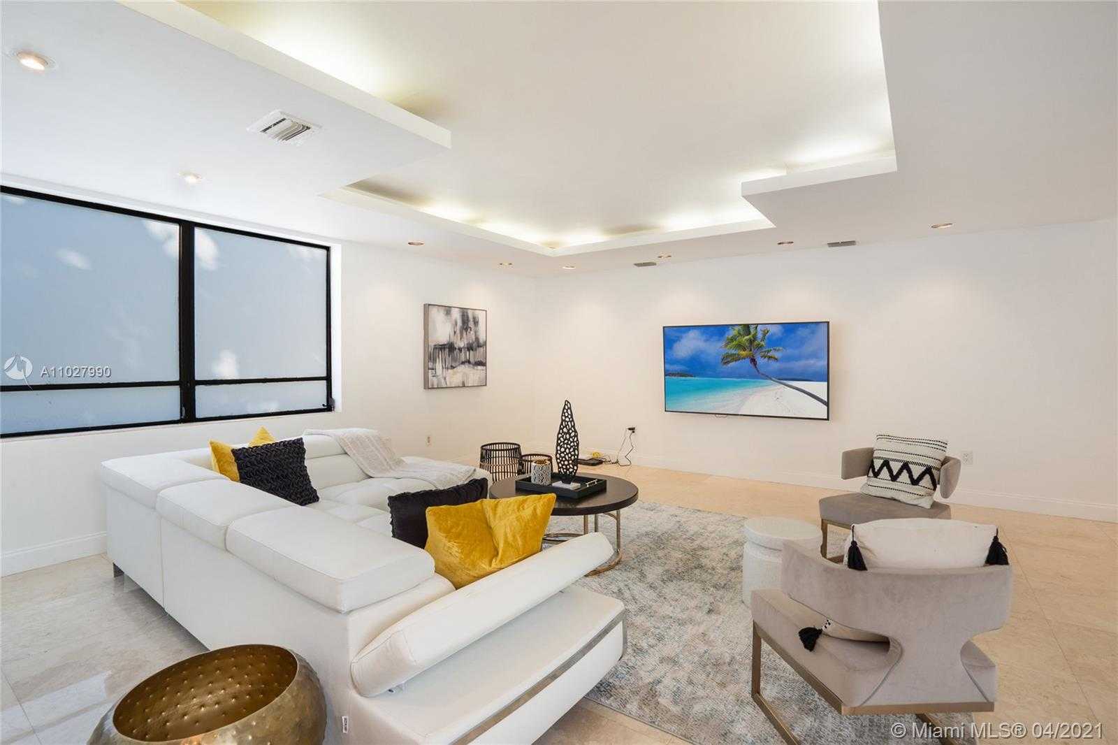 Small Image of 20251 NORTH EAST 25TH AVE, Miami Number 6