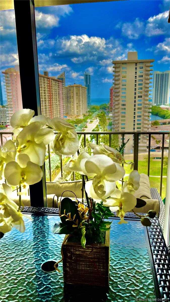 Small Image of 290 174TH ST #1612, Sunny Isles Beach Number 10