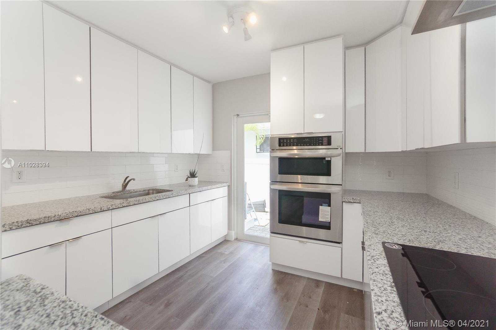 Small Image of 8934 HARDING AVE, Surfside Number 11