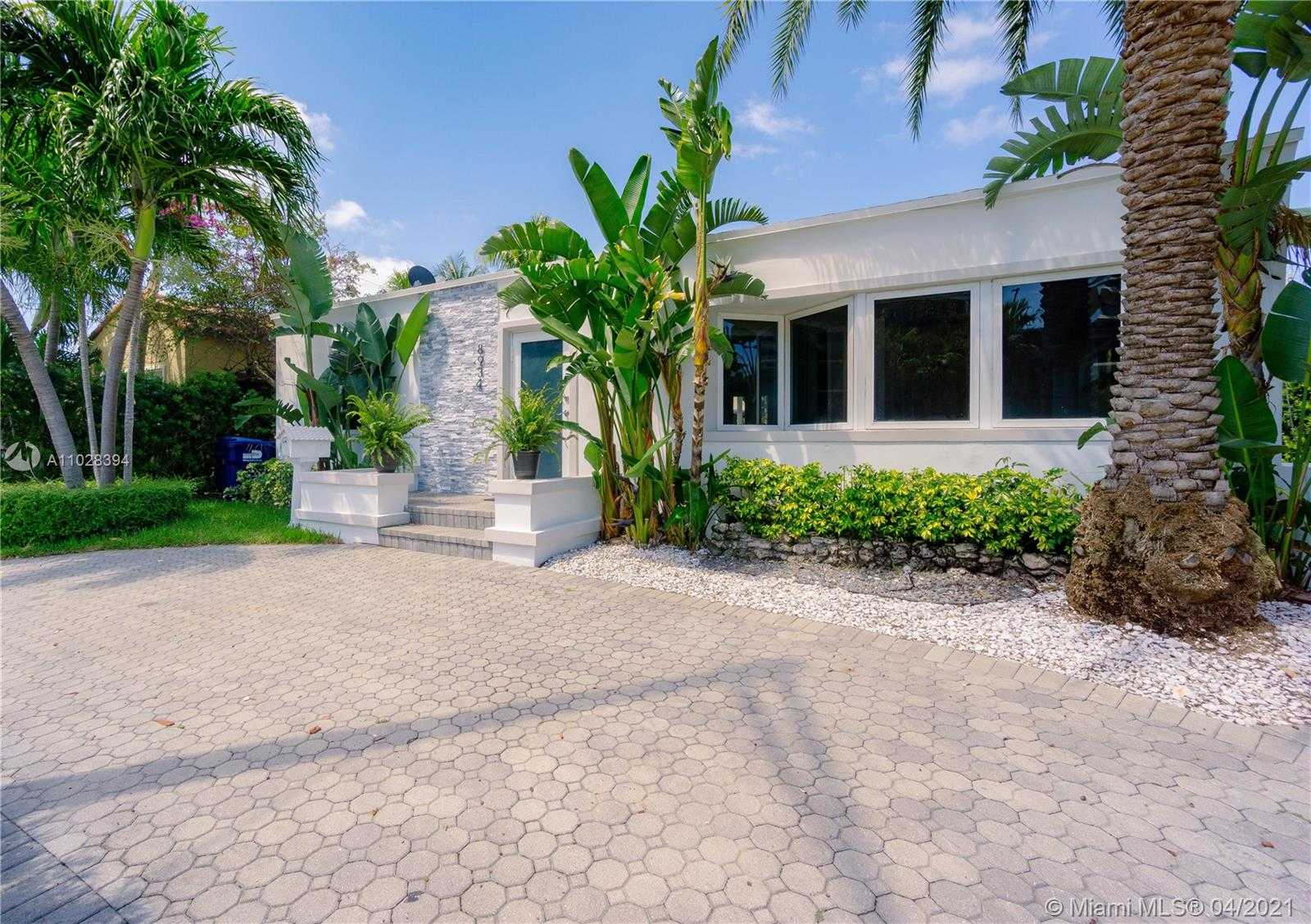Small Image of 8934 HARDING AVE, Surfside Number 2