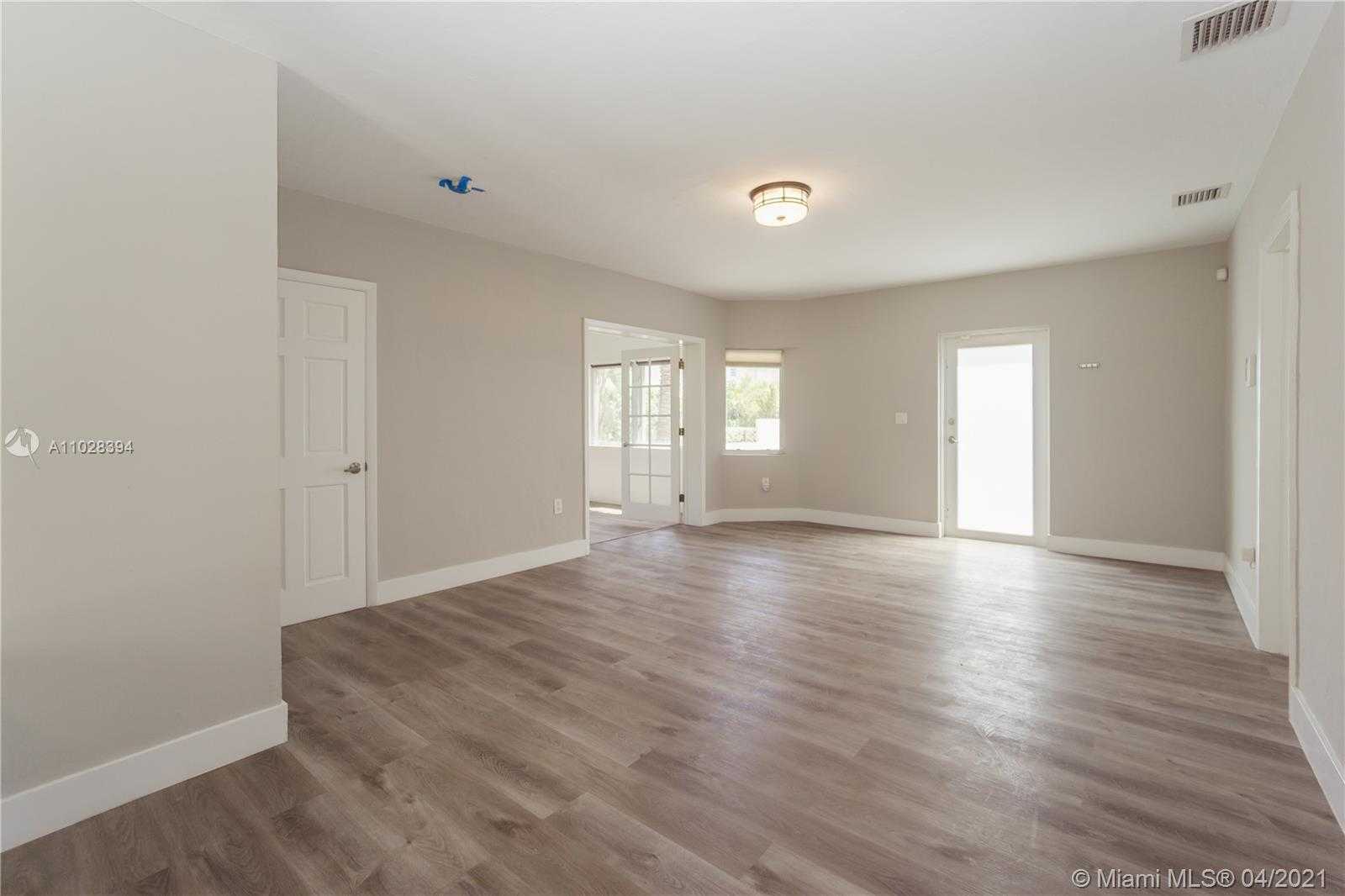 Small Image of 8934 HARDING AVE, Surfside Number 23